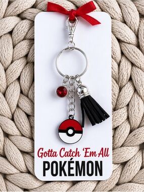 New Handmade "Poké Ball" Keychain (Pokémon)